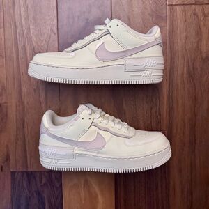 Women’s Nike Air Force 1 Shadow Coconut Milk size 9.5
